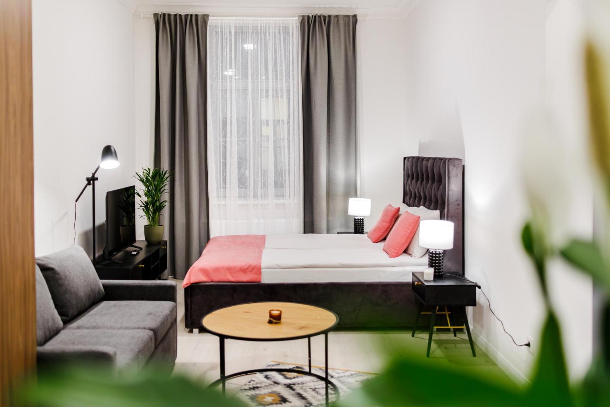 Rigaapartment Elizabetes 22 Self-Service Aparthotel Esterno foto